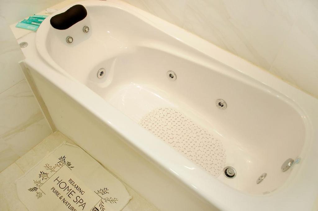 Gure Loa Urbano Bed & Breakfast Mina Clavero Exterior foto